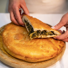 Carica l&#39;immagine nel visualizzatore di Gallery, Pizza di scarole
