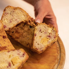 Carica l&#39;immagine nel visualizzatore di Gallery, Tortano napoletano
