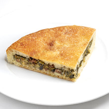 Carica l&#39;immagine nel visualizzatore di Gallery, Box Tortano  + Pastiera + Pizza ripiena di Scarole + Pizza con Salsiccia e Friarielli
